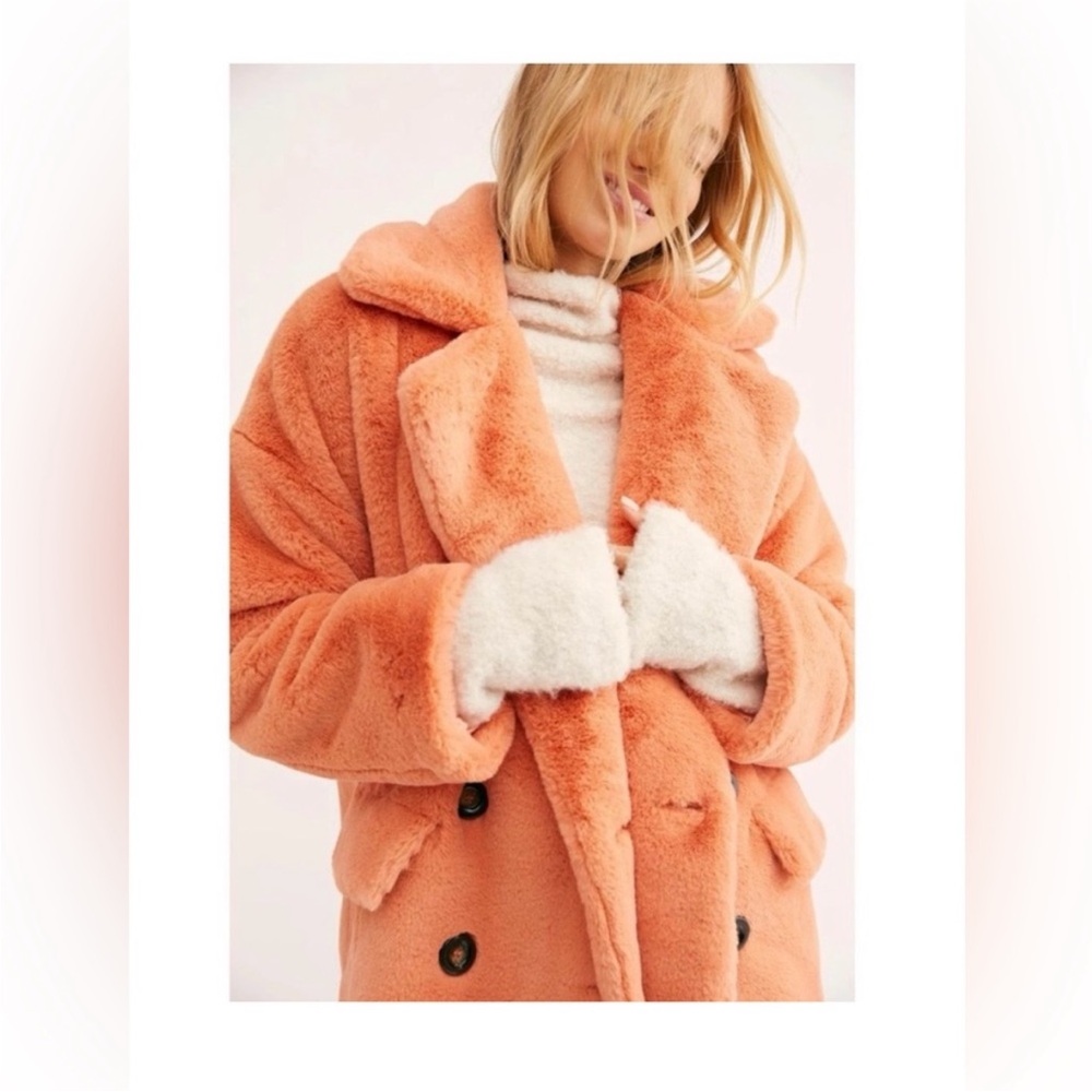 Free People Kate Faux Fur Jacket in Coral S - Picture 3 of 7